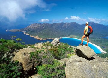 6-freycinet coastline view