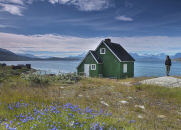 Camp_Kiattua_Activity_visit_Kapisillit_Photo_Stanislas_Fautre©Nomad-Greenland-Disko-Bay-1024×683