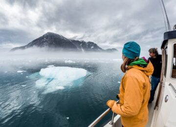 Camp_Kiattua_Transport_photo_Ravens_Eye©Nomad-Greenland-Disko-Bay-1024×626