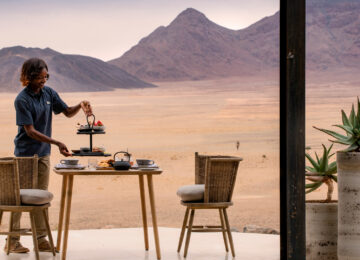 Outdoor-dining-andBeyond-Sossusvlei-1