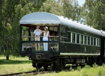 RVR-ObsBalconyCouple2a-LRes-770×513-Kopie