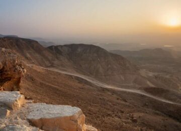 Sonnenaufgang-über-dem-Arava-Tal-Six-Senses-Shaharut-Israel-1024×576